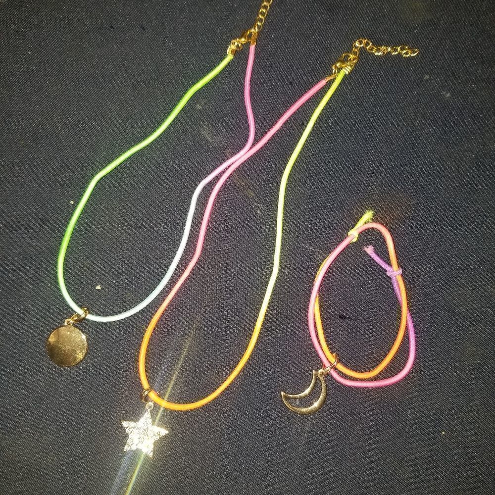 Jewelry sets  - Picture 15 of 16